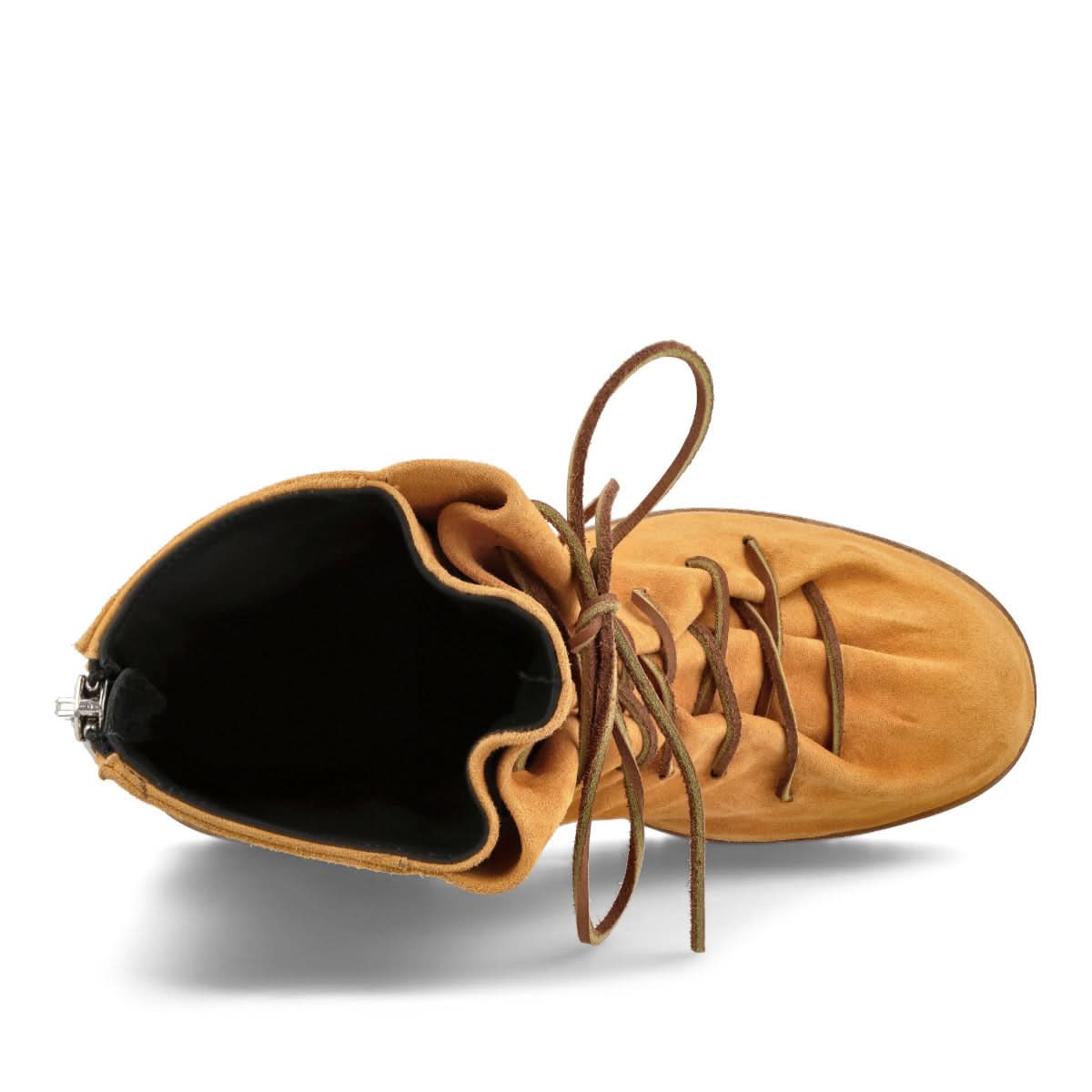 Big Boots - Image 5