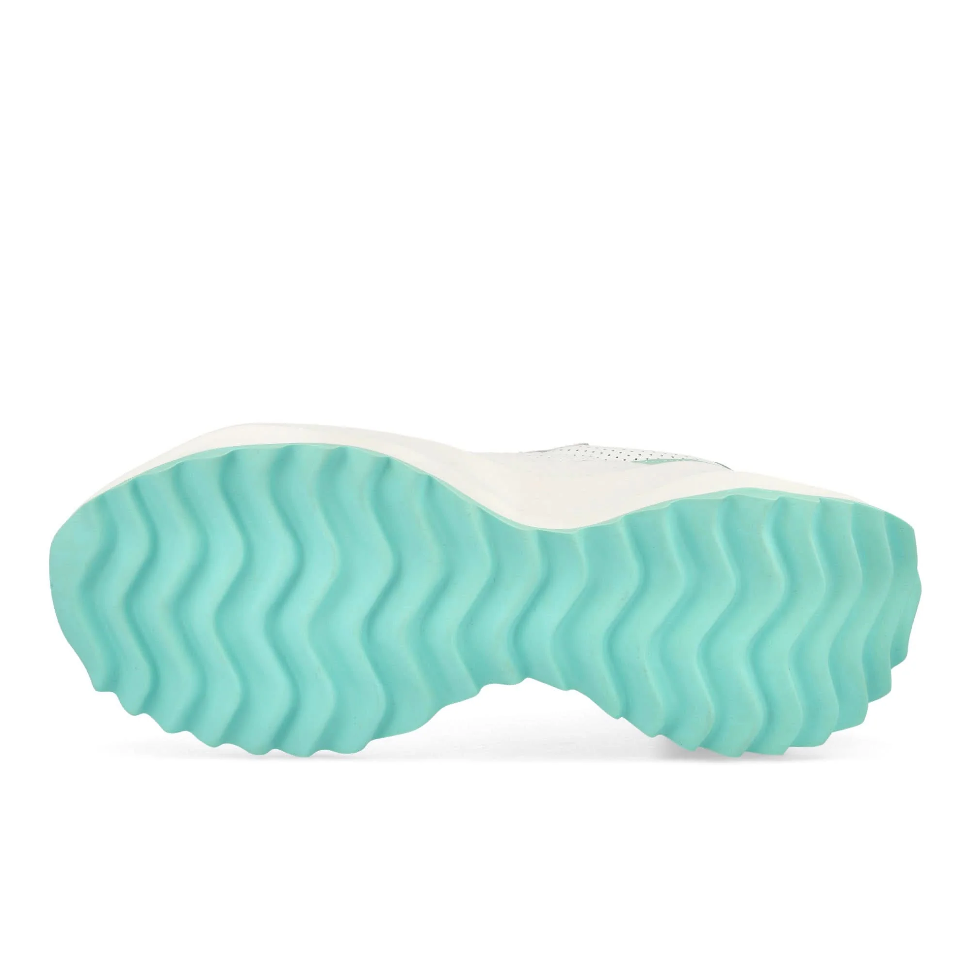 Atlantis Sneaker - Image 6