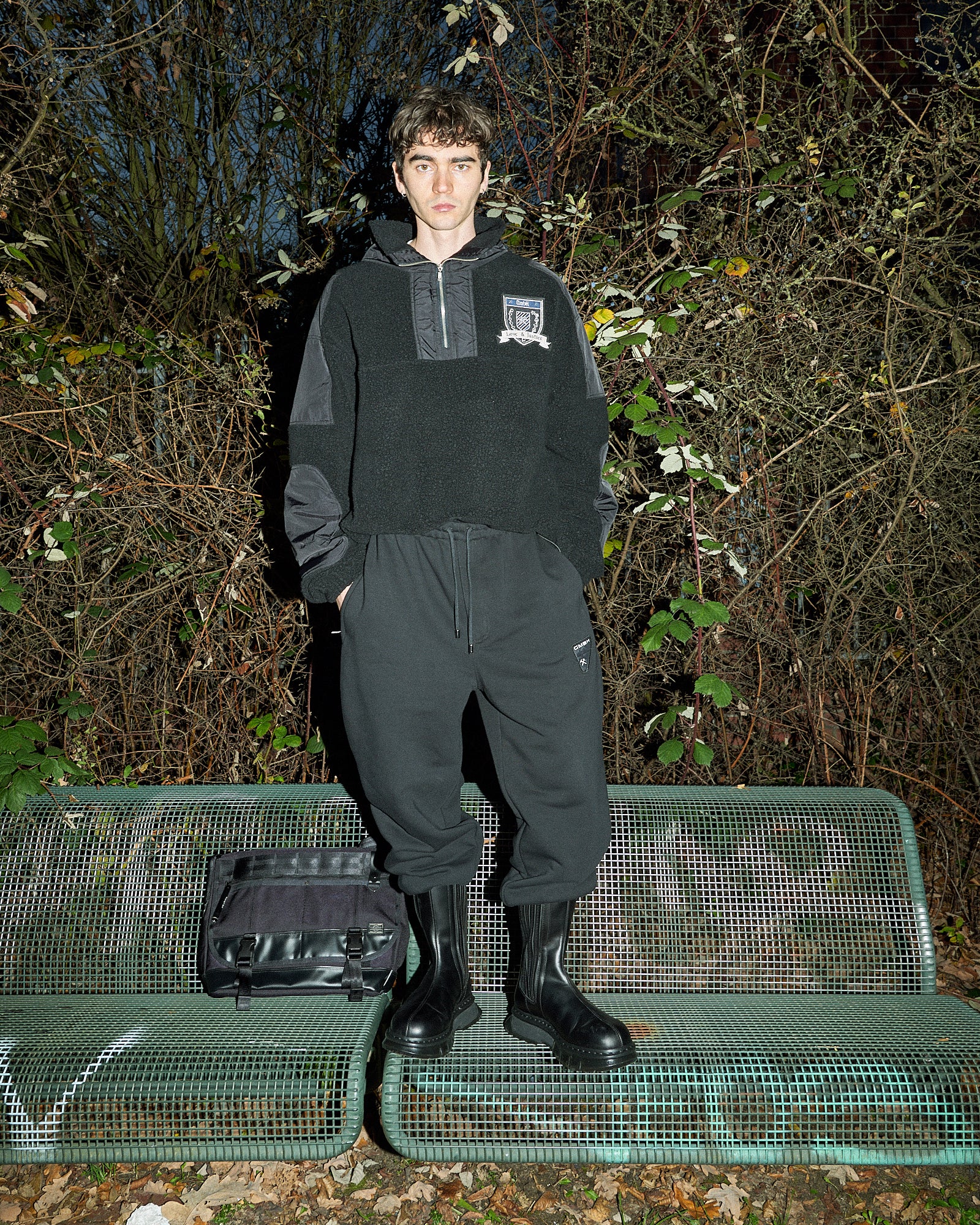 Fleece Half-Zip W Patches - Image 2