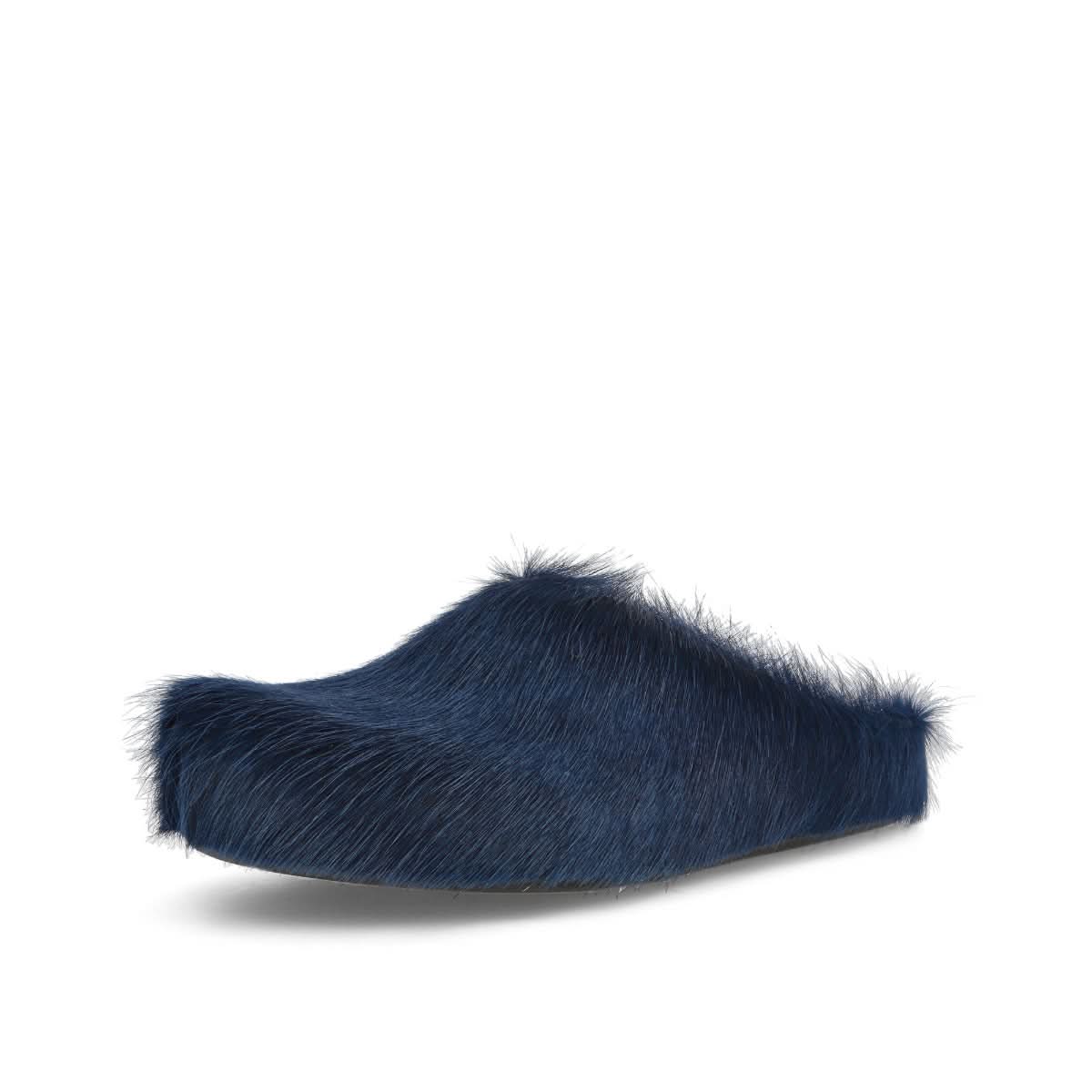 Long Hair Calfskin Fussbett Sabot - Image 4