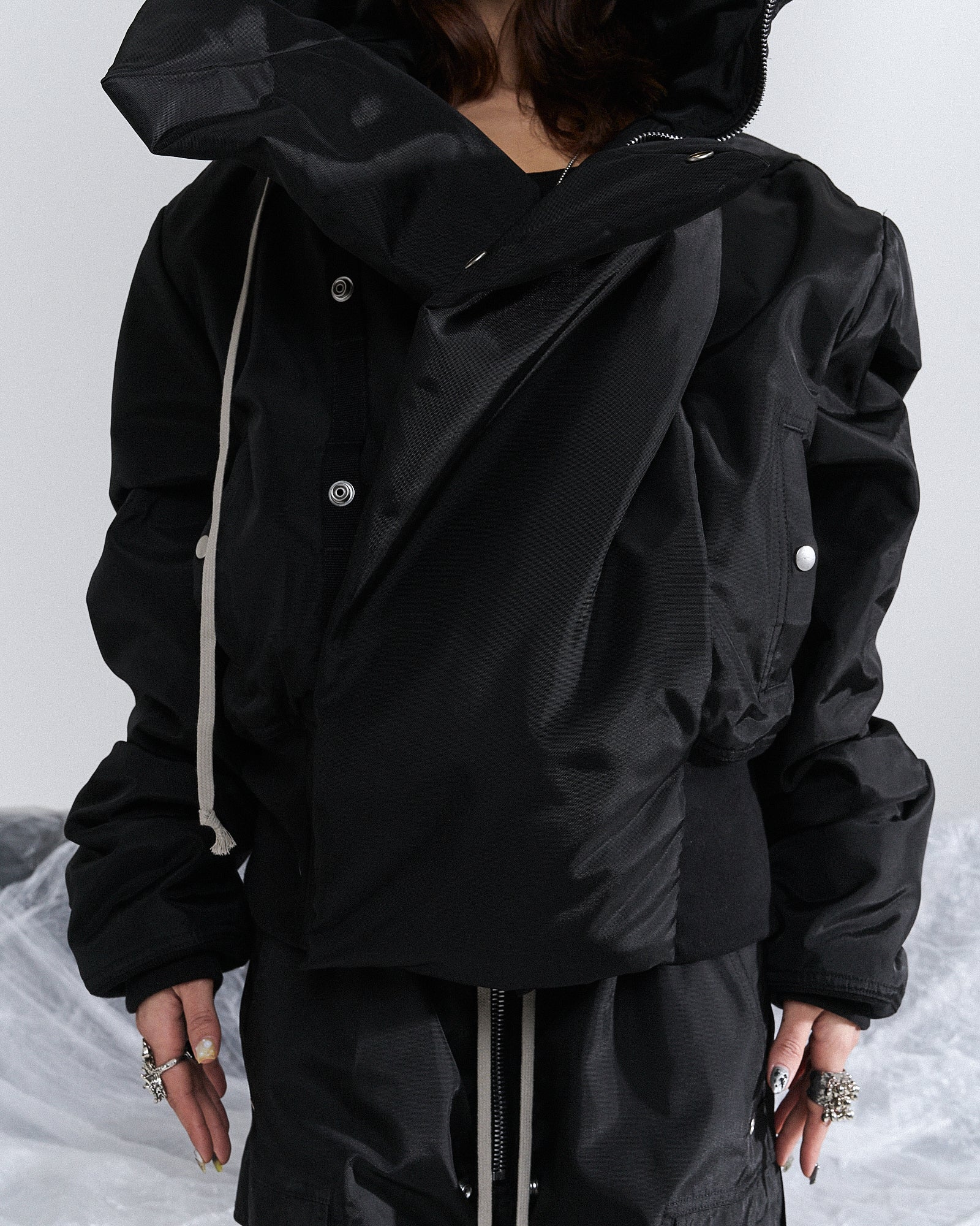 Cropped Alice Parka - Image 4