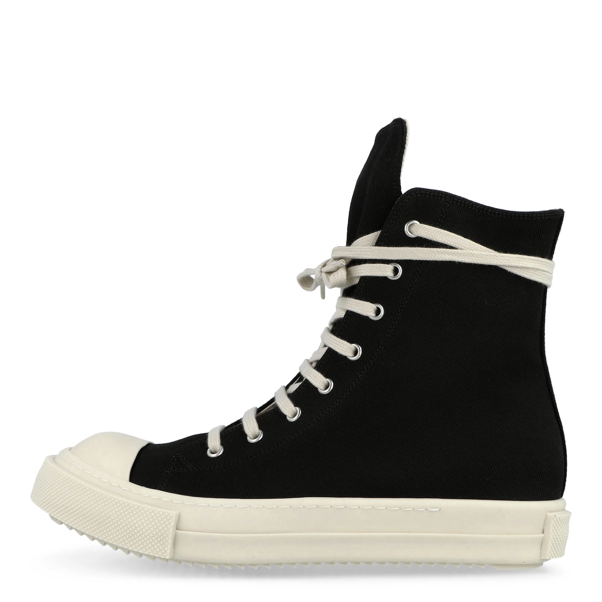 Sneaks
