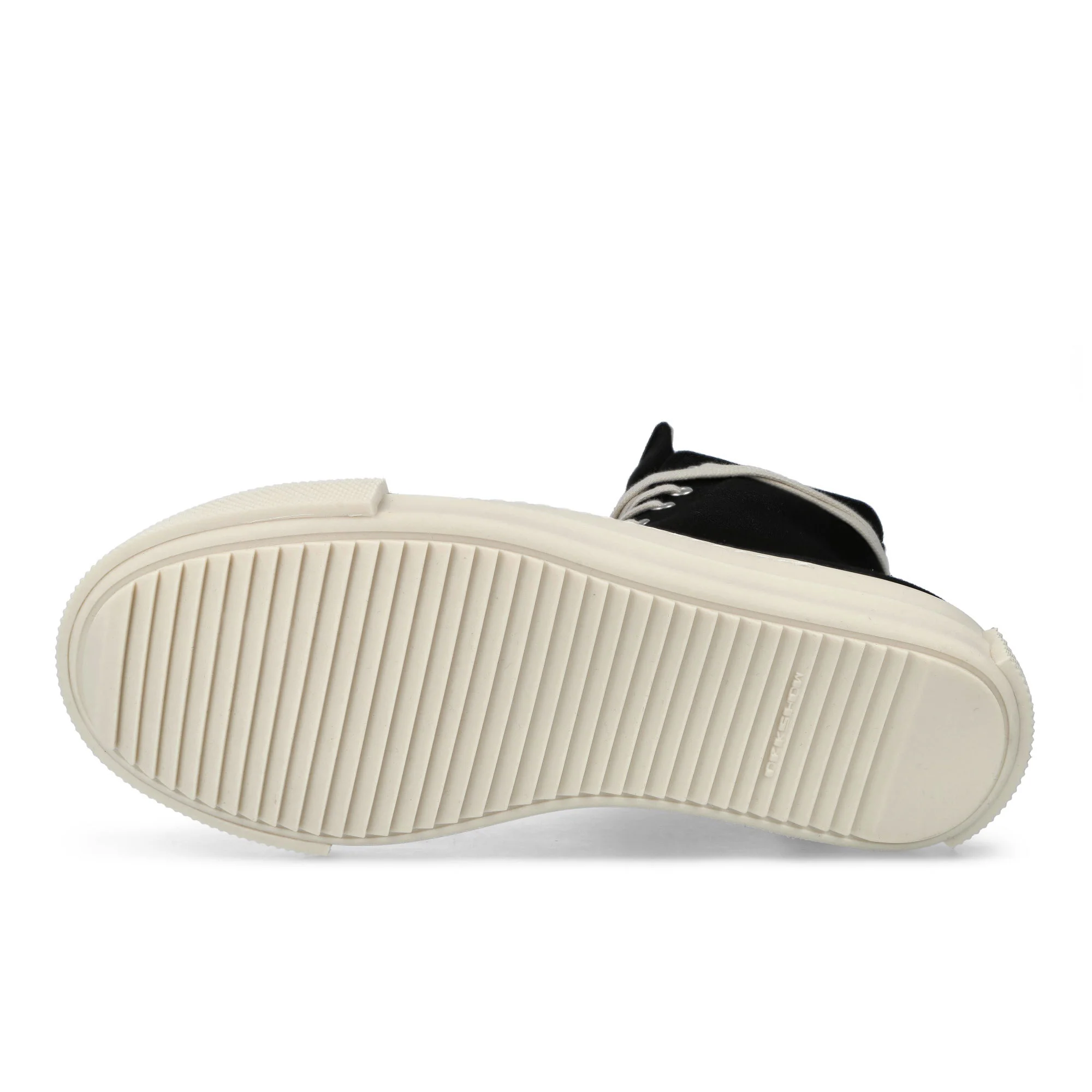 Sneaks - Image 6